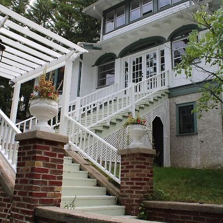 The Hillside B&B. Home W/ Breakfast Service! Wisconsin Dells Buitenkant foto