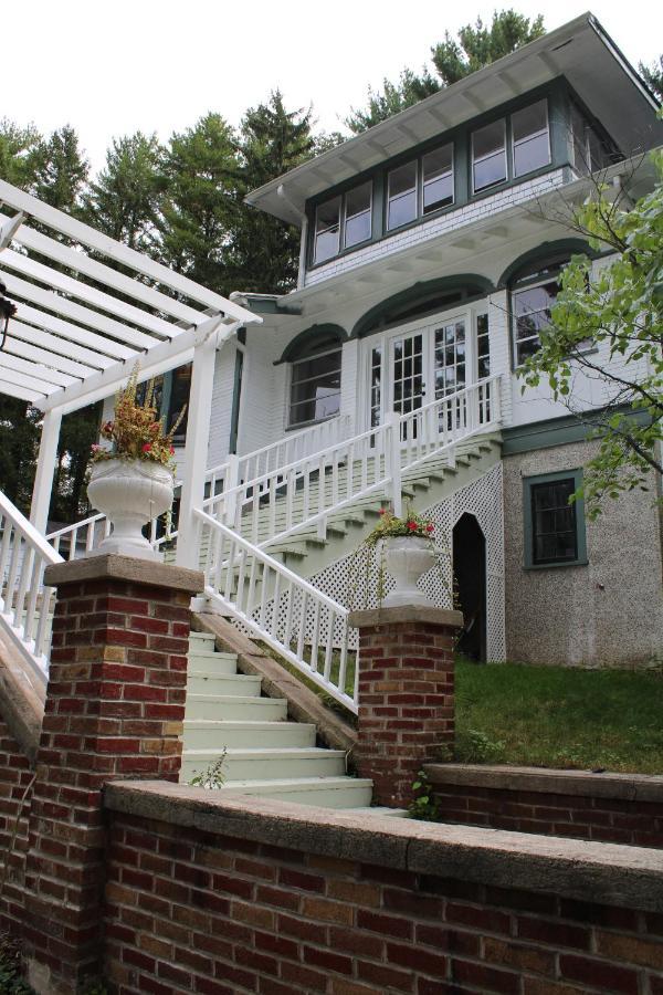 The Hillside B&B. Home W/ Breakfast Service! Wisconsin Dells Buitenkant foto